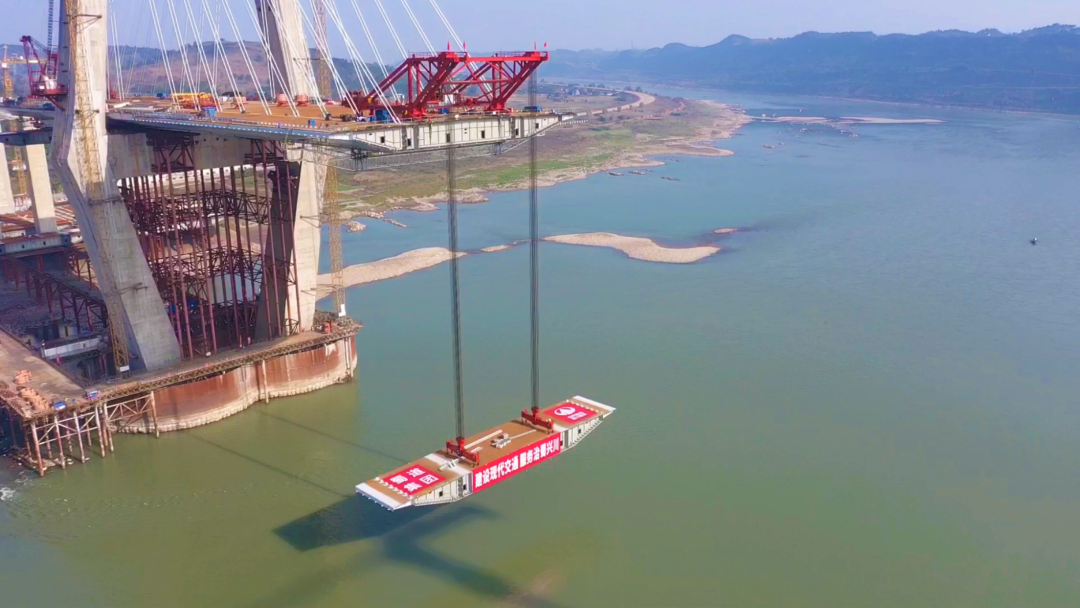 新年首秀！临港长江大桥建设再获央视关注